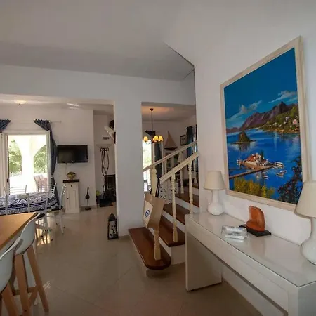 Notis, Acharavi Corfu Apartment